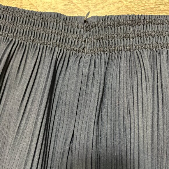 Zara Navy Blue Pleated Knee Length Skirt Size Small Classic Everyday Fall Modest - Picture 3 of 6